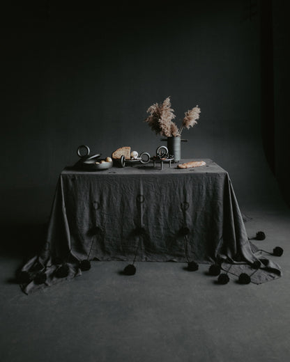Shallow Serving Bowl with Lid Guculia. Shadow