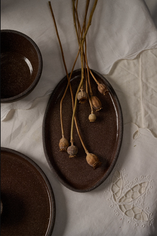 Handmade Oval Stoneware Serving Platter "Pumpernikel"