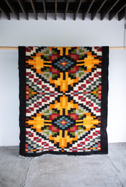 Traditional Handwoven Carpathian Wool Lizhnyk